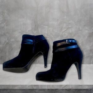 Metaphor Black Heel Booties with Buckle Size 7
